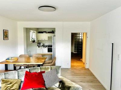 Moderne Eigentumswohnung im Erdgeschoss mit Garage und Einbauküche!