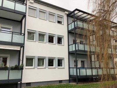 Schicke 2,5 Zimmerwohnung mit Balkon