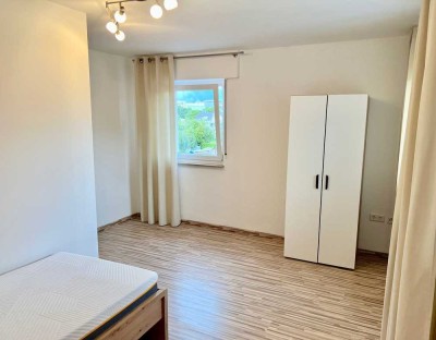 Monteurwohnung: 4-Zimmer Etagenwohnung zu vermieten