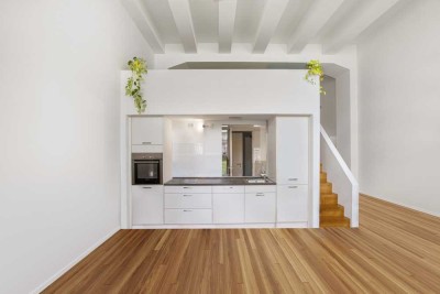 Galery-Loft mit Garten I ca. 4,70m Raumhöhe I TOP-Zustand I Stellplatz I ab 01. Juli