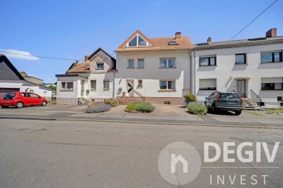 Kapitalanlage in Bous: Einfamilienhaus mit Einliegerwohnung, Rückanmietung & bis zu 3,9 % Rendite