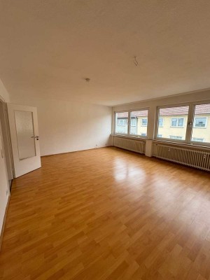 gepflegte 3 Zimmer Wohnung mit Blick auf Wuppertal