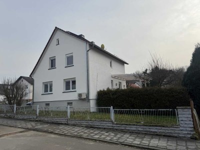 RUHIGE LAGE! Saniertes Einfamilienhaus in Waldrandnähe!