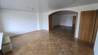4 Zimmer Erdgeschosswohnung in Lohmar mit Garten und Garage