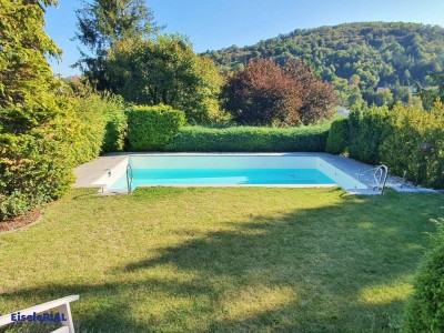 Bungalow – großer Pool – großer Garten – Grünruhelage - Panoramablick