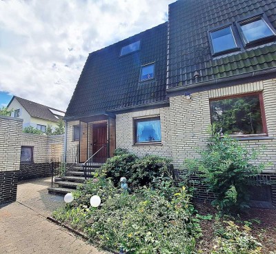 Renoviertes Reihenendhaus mit Kamin, Veranda & Garage in Laatzen/Oesselse-Provisionsfrei!