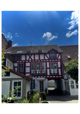Exklusive Maisonette in historischem Fachwerkensemble -139 qm Wohnkultur für höchste Ansprüche