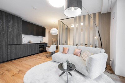 "DAS ARTMANN" 1020 - Urban - Am Fluss - Beim Park