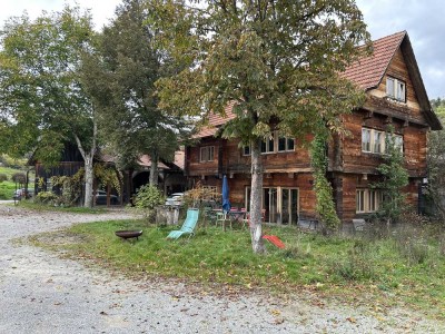 Idyllisches und Naturbelassenes Einfamilienhaus mit großem Grundstück in Starzach