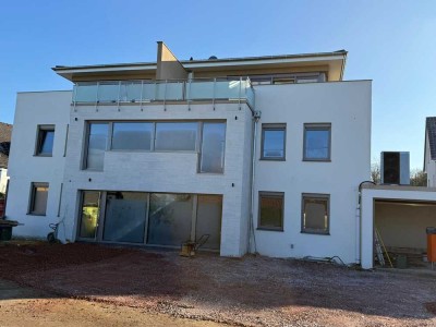 Luxuriöse Penthousewohnung in Berghofener Mark