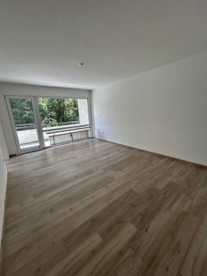 2-Zimmer-Wohnung mit Balkon in Wilhelmshaven Fedderwardergroden