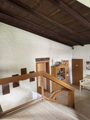 Bungalow / Villa mit Stil + Garten + Garage