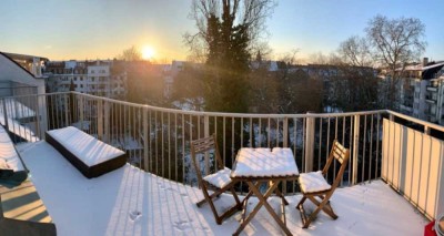 Helle Dachgeschosswohnung mit Süd-West-Balkon in Flingern Nord – möbliert, ruhig & grün