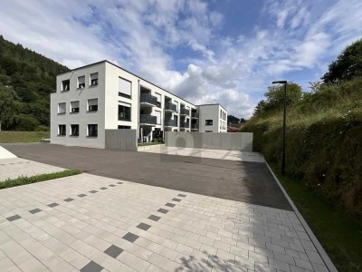 ERSTBEZUG - HELL & MODERN MIT SÜD-TERRASSE