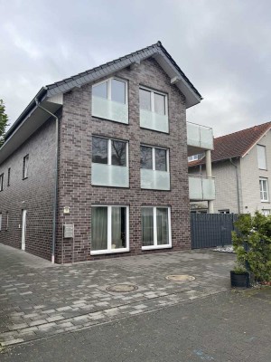 Geräumige 4-Zimmer Wohnung mit Balkon in Gütersloh