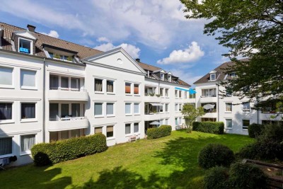 Hell & sehr gepflegt! 
2-Zi.-Wohnung mit Loggia & Stellplatz