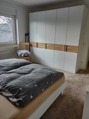 Geschmackvolle 3-Raum-Wohnung mit gehobener Innenausstattung mit Balkon in Meerbusch-Bösinghoven.