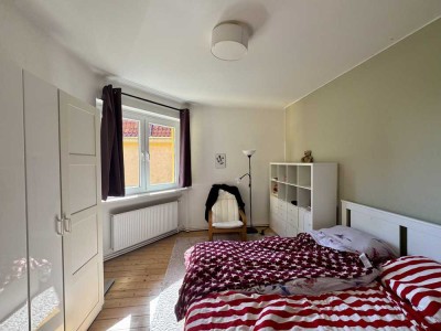 3 Zimmer Altbauwohnung mit hohen Decken &  Gemeinschaftsgarten - unteres Ostviertel Göttingen