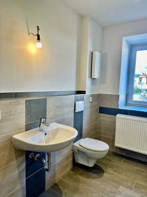 Gemütliche 2-Zimmer mit Wohnküche und Balkon, Erstbezug