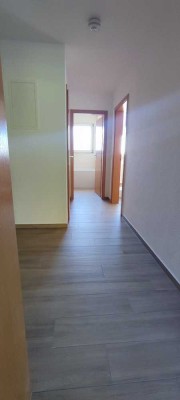 Ruhige 2-Zimmer-Wohnung mit Balkon in Wiedemar