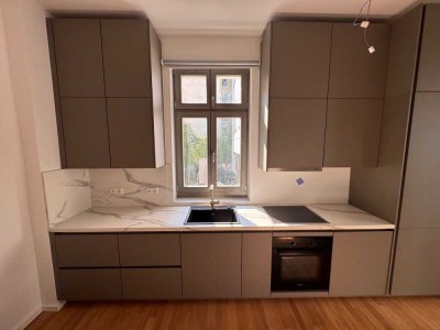 SPECIAL OFFER: ERSTBEZUG im EIGENEN TOWNHOUSE: 5-Zi, 4 Etagen, TERRASSE + GARTEN