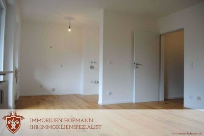 Komplett renovierte 2-Zimmer Wohnung im Herzen von Regensburg! PROVISIONSFREI!