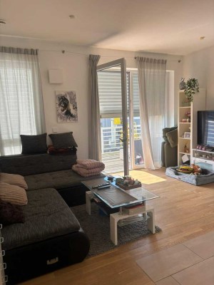 Gemütliche 2-Zimmer-Wohnung mit Balkon und Meerblick in Bremerhaven-Geestemünde