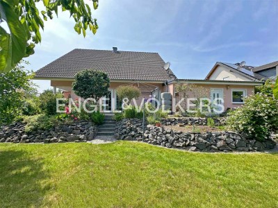 Gepflegtes Familienhaus mit 4 Schlafzimmern, Sauna und Garage