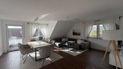 Helle 4,5-Zimmer-Maisonette mit EBK & Balkon – großzügiges Wohnen auf 119 m²