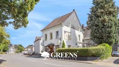 Mehrfamilienhaus mit 3 Wohneinheiten und Gastronomie in Leverkusen.