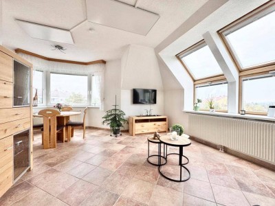 TRAUMHAFTE NEUBAUWOHNUNG MIT FERNBLICK | LICHTDURCHFLUTETE 3 ZIMMER | GARAGE | TOPLAGE IN EBERGASSING
