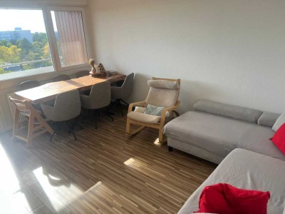 Moderne 3-Zimmer-Wohnung im 7. OG mit Balkon in Ludwigshafen-Pfingstweide