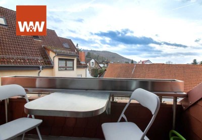 Helle 3-Zimmer-Wohnung im Dachgeschoss mit Balkon