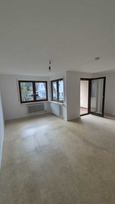 1-Zimmer-Apartment mit Blick auf den Hohen Neuffen ab sofort!