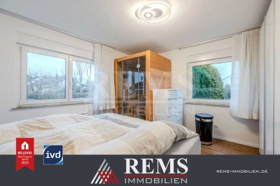 Flexibel nutzbares Ein- bis Zweifamilienhaus mit Garten, Garage und Ausbaupotential in Alfdorf
