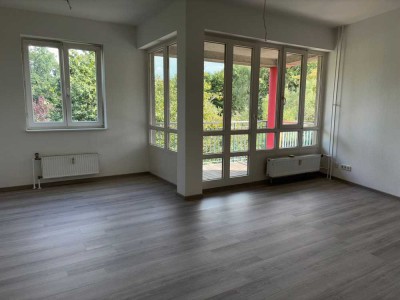 Erste gemeinsame Wohnung in Berlin-Lichterfelde!