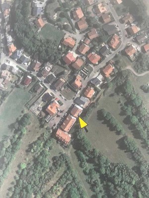 Moderne Wohnung mit 2 Balkonen in Ortsrandlage
