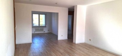 Helle 3,5-Zimmer Wohnung mit Balkon in Waiblingen
