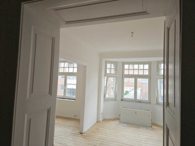 Erstbezug nach Sanierung, 3 Zimmer KDB, Altbau, Tageslichtbad, Balkon in Dellbrück