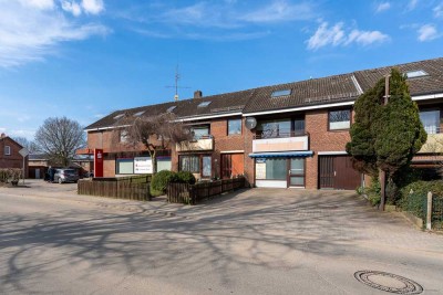 Reihenmittelhaus mit Gewerbeeinheit in Hutzfeld