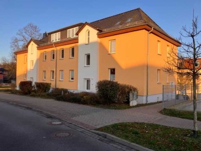 Moderne Dachgeschosswohnung in Citynähe