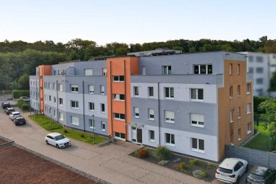 Großzügige 4-ZKB-Wohnung mit 101 qm, Balkon, zwei Carport-Stellplätzen in TOP-Wohnlage
