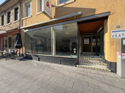 Wohn- und Geschäftshaus mit Um- und Ausbaupotential in 79183 Waldkirch