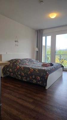 Komplett MÖBLIERT, Inklusive Strom und Internet,Geräumige 1-Zimmer-Wohnung in 50354, Hürth