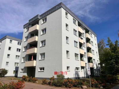 Schöne 2-Raum Wohnung mit Einbauküche und Terrasse als Kapitalanlage zu verkaufen