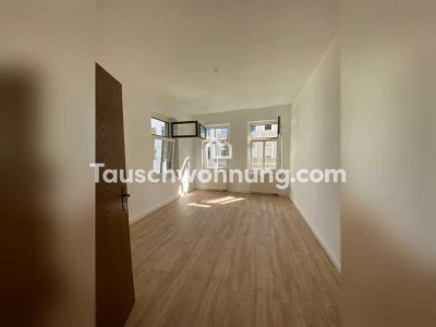 Tauschwohnung: Helle 3 Zimmer Altbauwohnung Balkon undWintergarten nähe Adler