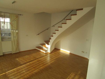 Exklusive 4-Zimmer-Wohnung mit EBK in Neuburg an der Donau