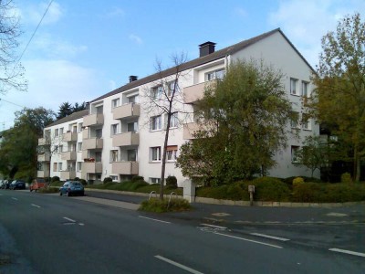 Renovierte helle Wohnung mit zwei Zimmern und Balkon in Hagen Eppenhausen