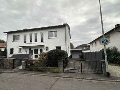 GEPFLEGTE DOPPELHAUSHÄLFTE IN RUHIGER ZENTRALER WOHNLAGE - DIREKT VOM EIGENTÜMER