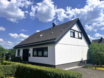Ein- bis Zweifamilienhaus in Meschede – vielseitig nutzbar